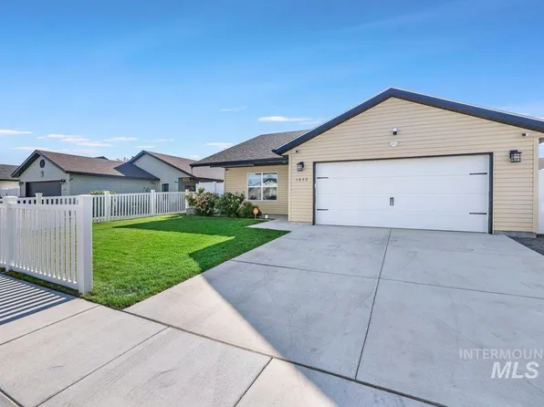 1022 S Date St, Jerome, ID 83338