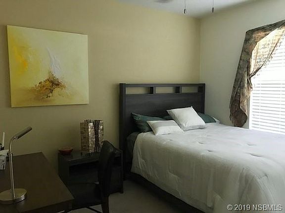 3rd image of 411 Babs Ct