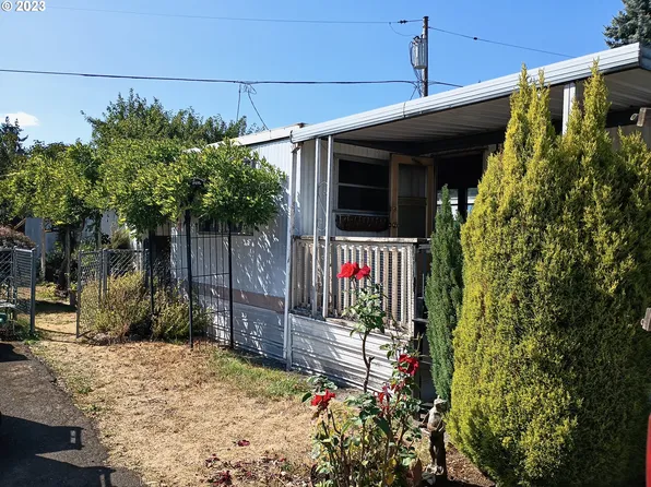 3441 SE 111th Ave Unit 23, Portland, OR 97266
