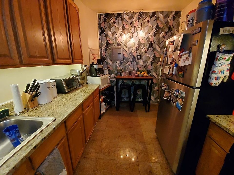 1st image of 26-15 30th St #1R