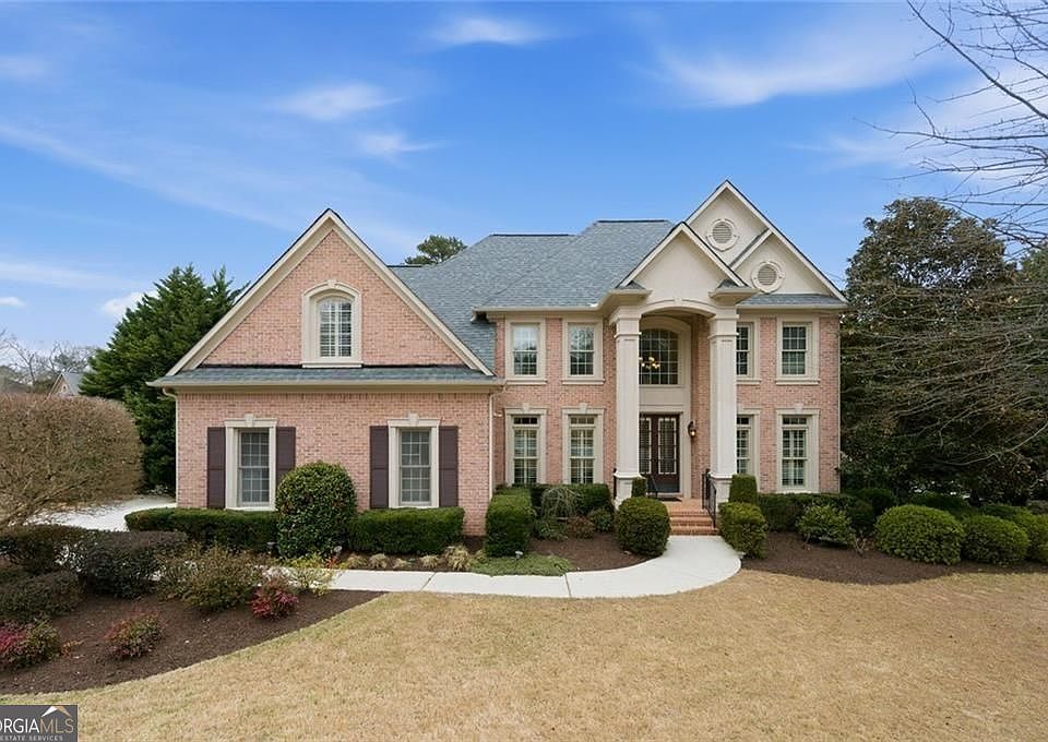 1st image of 867 Woodleaf Park Dr SE