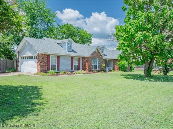 161 Juniper Dr, Greenwood, AR 72936