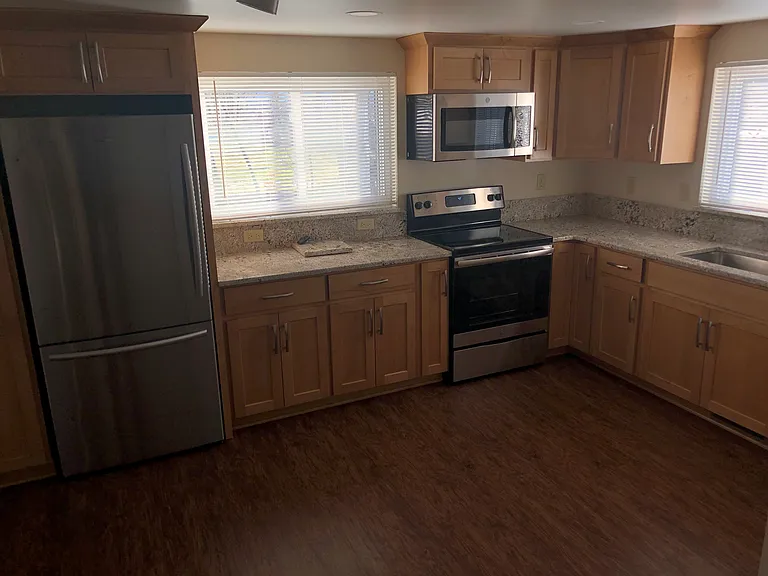 647 Isabella St #2 — Photo 3