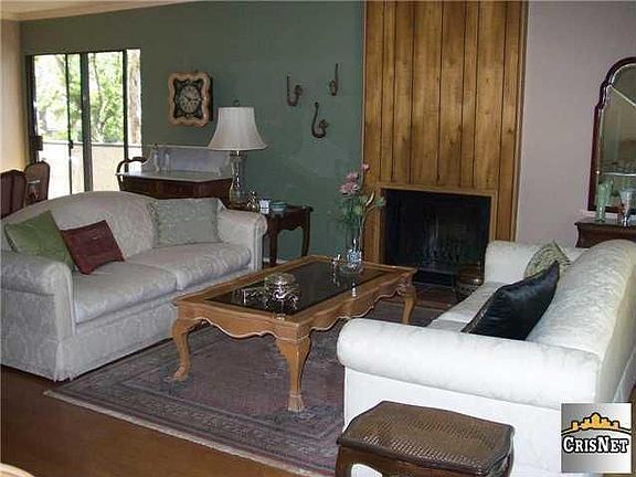 3rd image of 12400 Moorpark St 3 #3