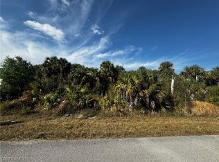 2814 24th St W, Lehigh Acres, FL 33971