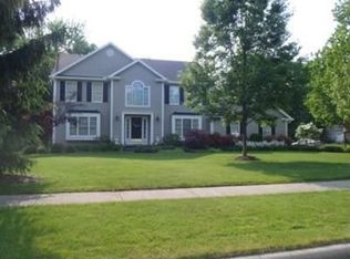 120 Neff Ct, Canfield, OH