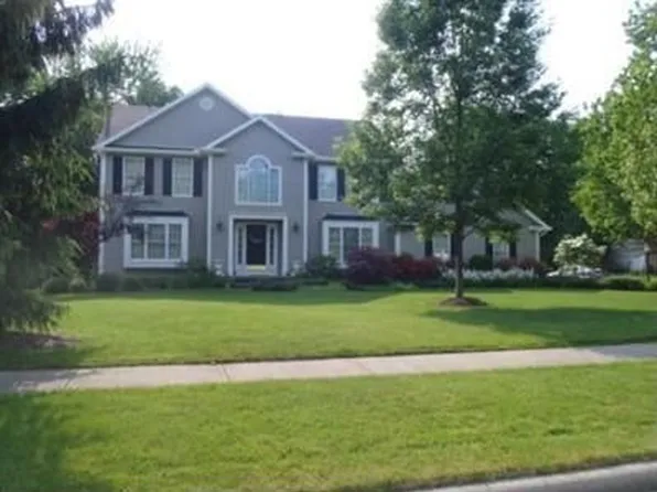 120 Neff Ct, Canfield, OH 44406