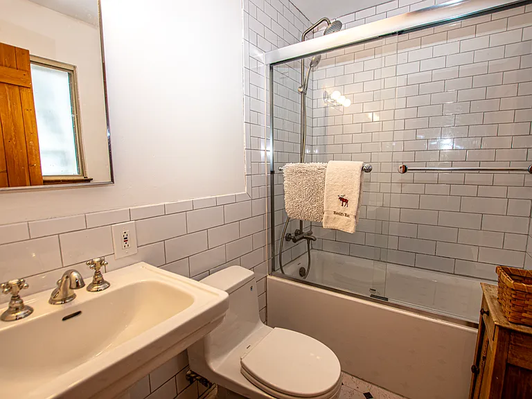 1680 Pine Ave — Photo 11
