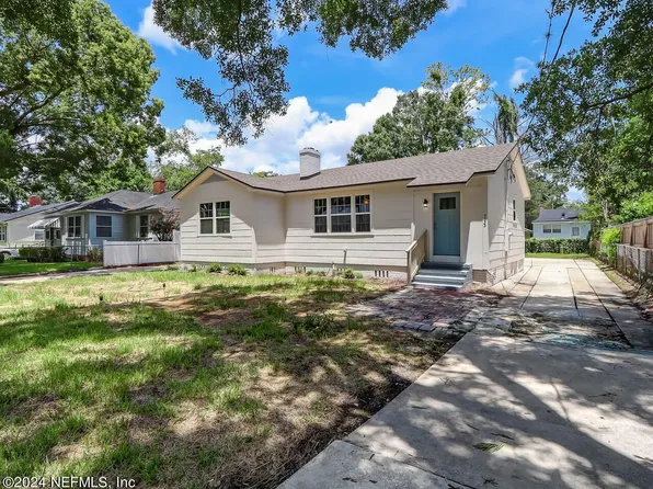 4833 LAWNVIEW Street, Jacksonville, FL 32205