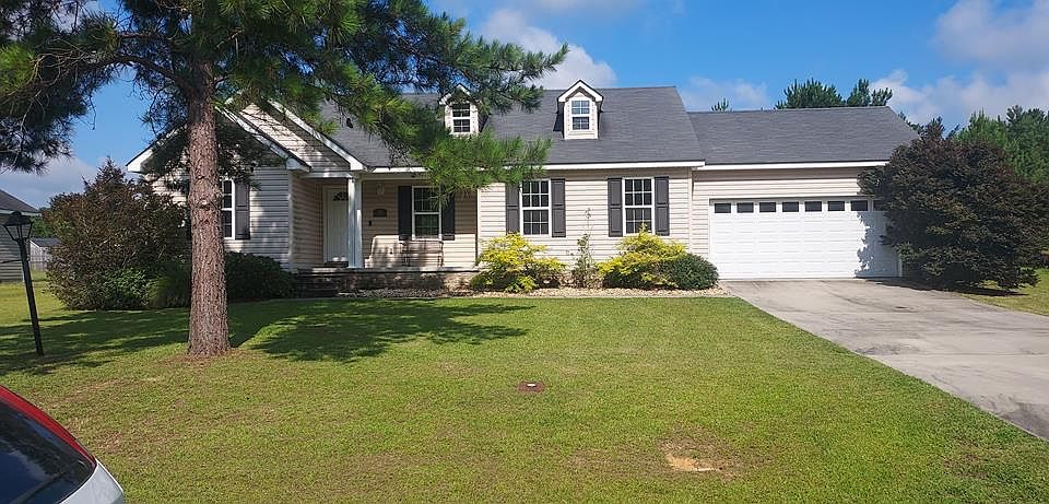 1st image of 26 Chase Cir