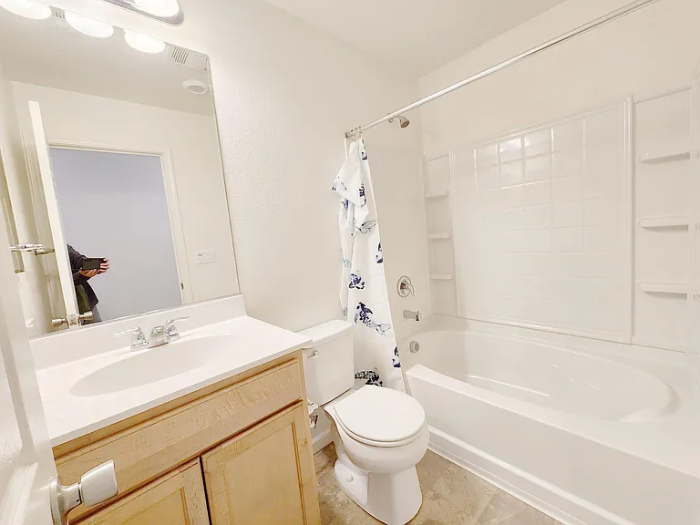 1025 Gabbiano Ln #1 — Photo 16