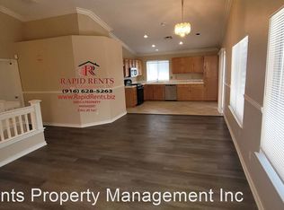 9526 Village Tree Dr, Elk Grove, CA 95758