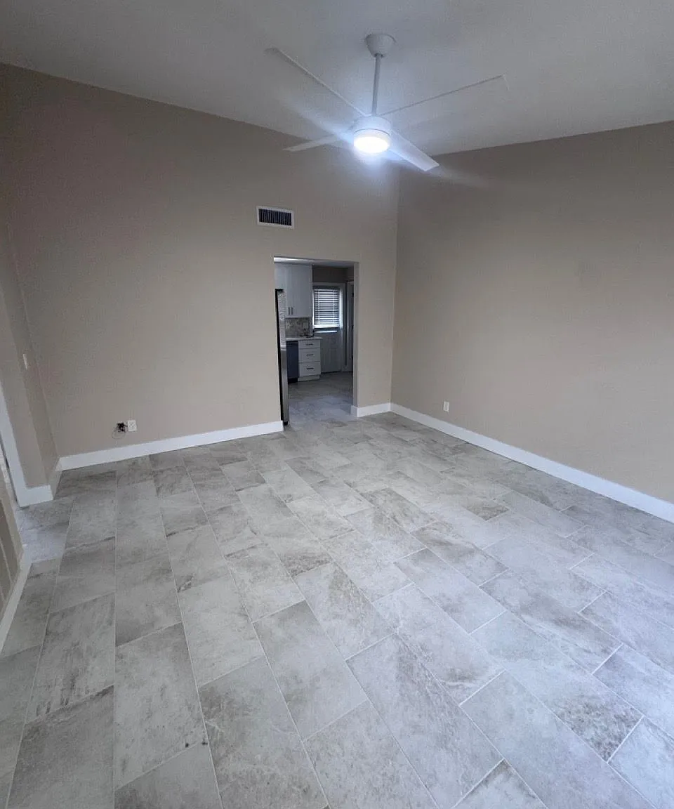 2 bed, 1.0 bath, $1,750 — Photo 4