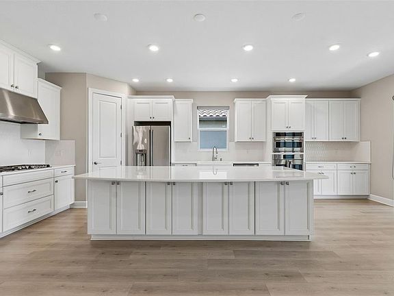 2nd image of 4292 Graticola Rd