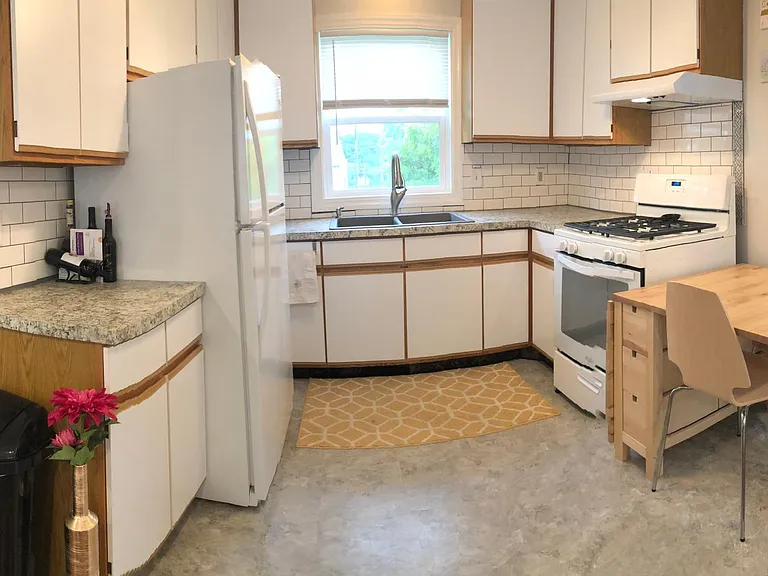 111 Fayette St #B — Photo 6