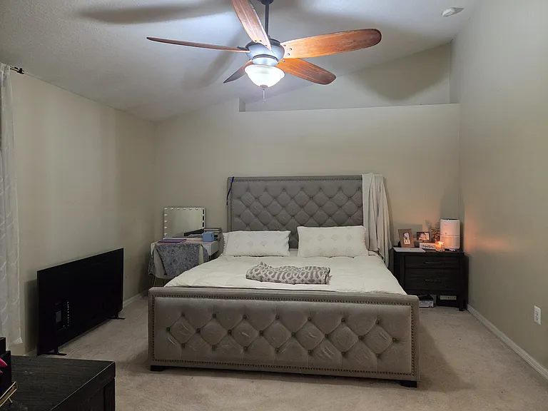 2215 Kingscrest Cir — Photo 8