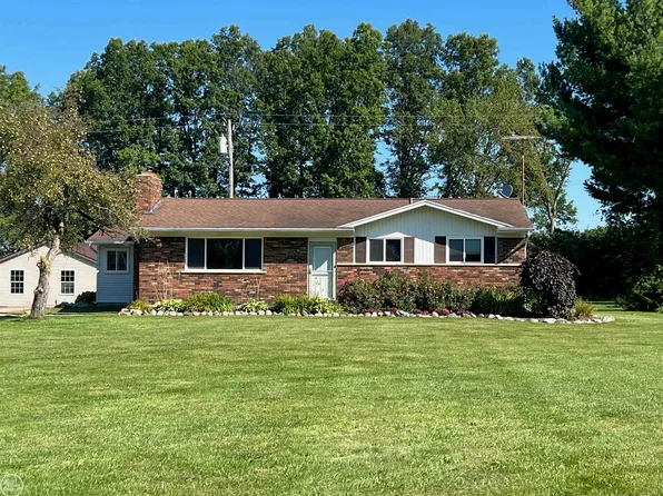 7860 Markel Rd, Ira, MI 48023