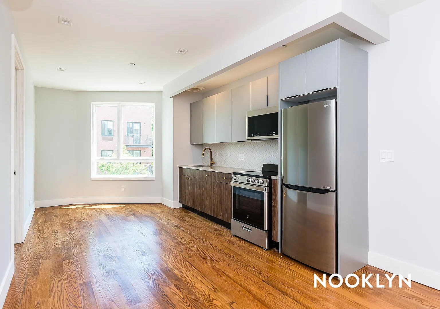 217 Boerum Street — Photo 2