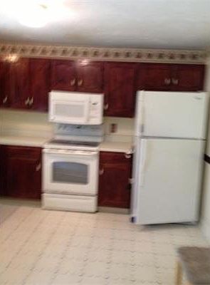 2nd image of 55 Leedham St Unit 1-3