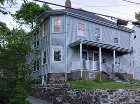 12 Donizetti St, Wellesley, MA