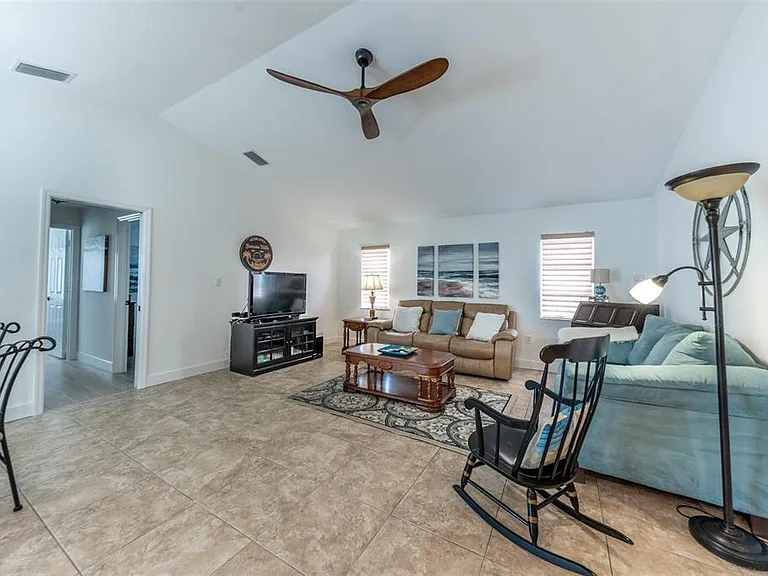 2572 Brazilia Ct — Photo 32