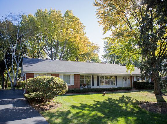 2nd image of 2293 S Westwood Ln