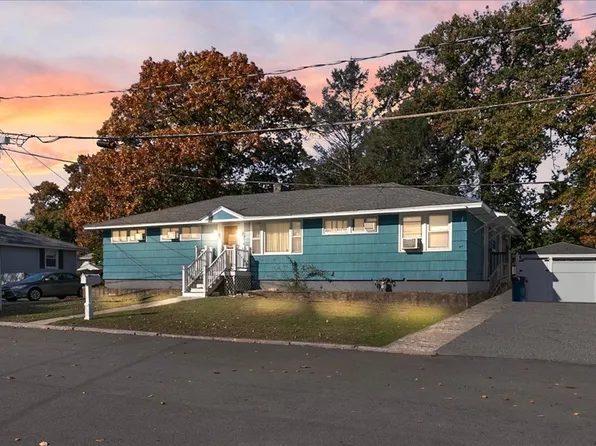 55-55-55A Dana St, Lawrence, MA 01843