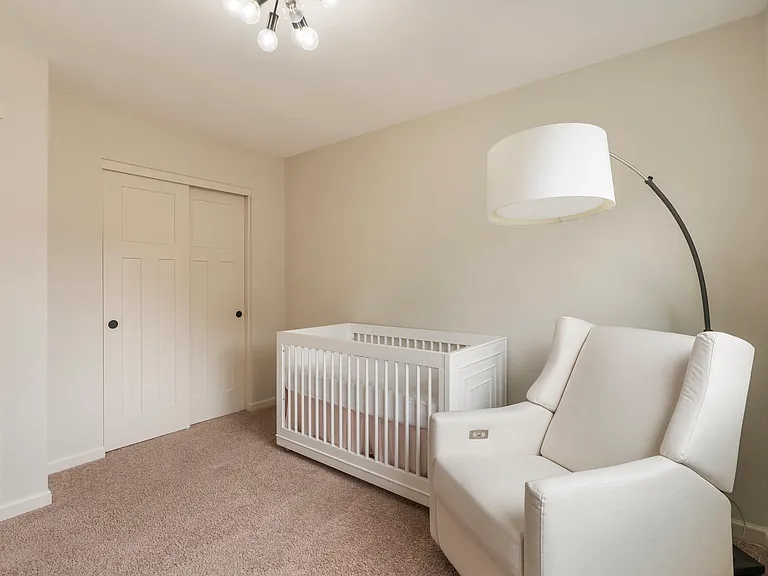 9433 SW Chopin Ln — Photo 24