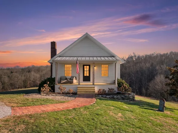 702 Duckworth Rd, Cynthiana, KY 41031