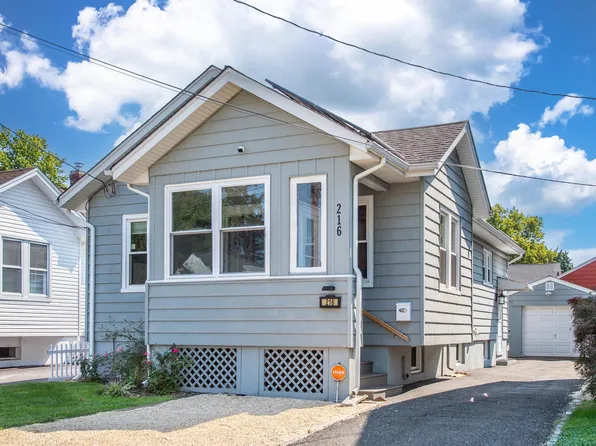 216 Lincoln St, Hackensack, NJ 07601