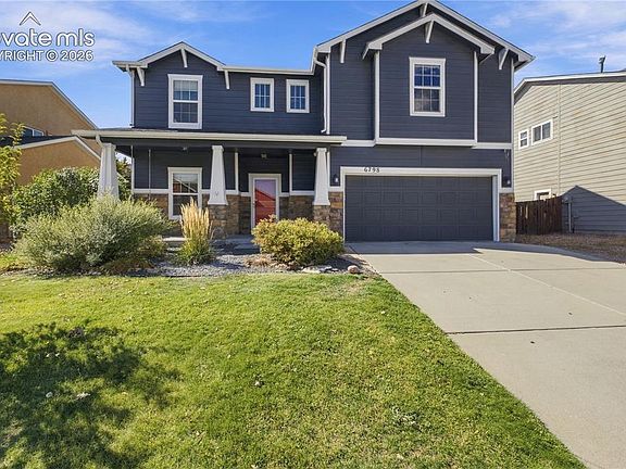 3rd image of 6798 Sandyford Ln