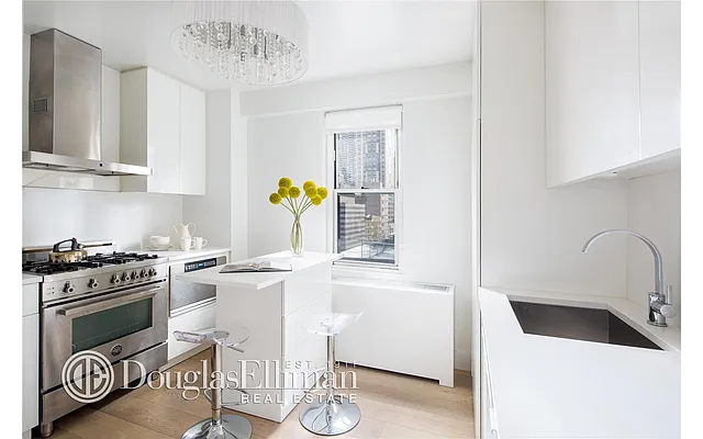 Sold by Douglas Elliman | media 12