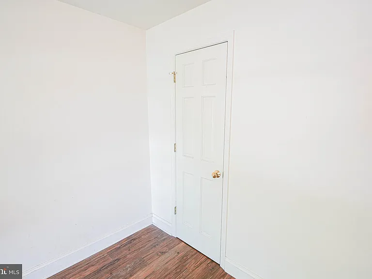 800 Travers St #5 — Photo 44
