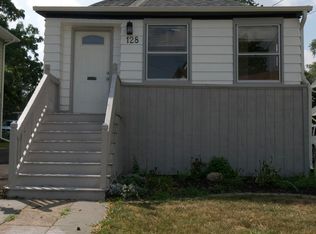 128 S Union St, Elgin, IL 60123