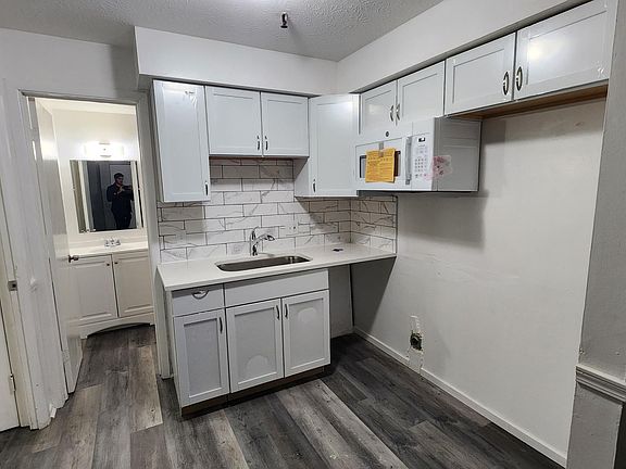 2nd image of 13395 Madison Ave APT 3