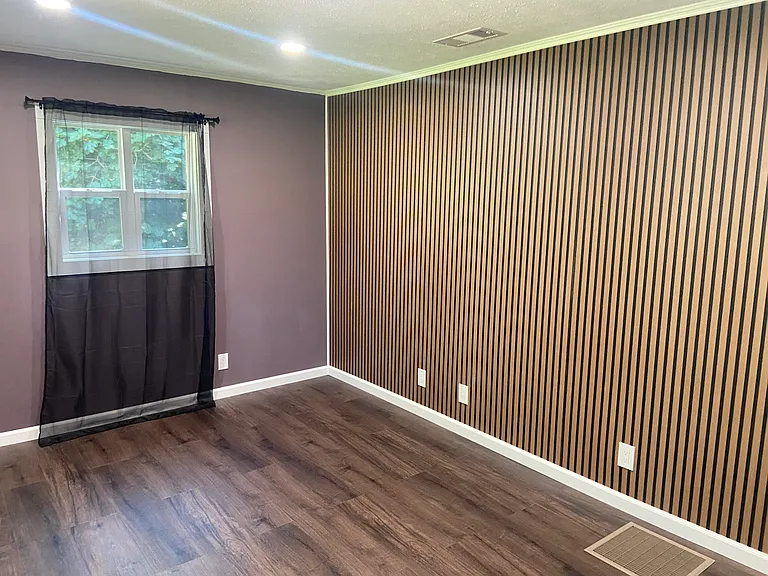 910 Perry Dr — Photo 26