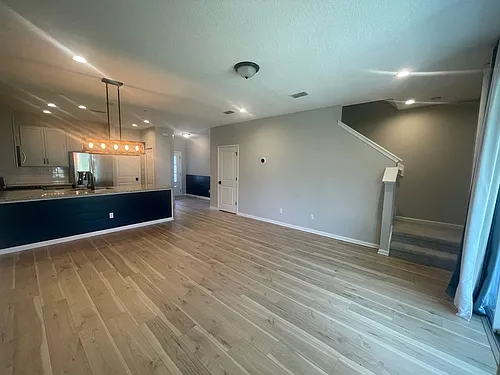 61 Pinebury Ln Photo 1