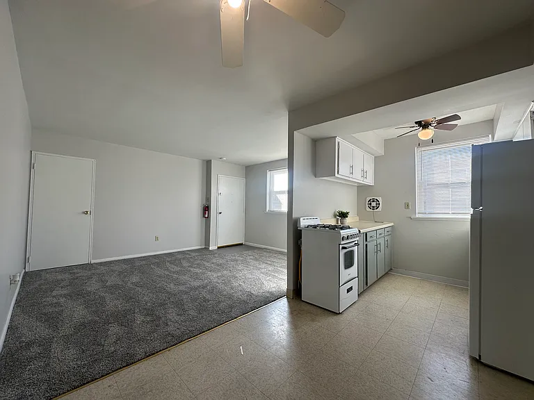 4525 Lardner St #1 — Photo 5