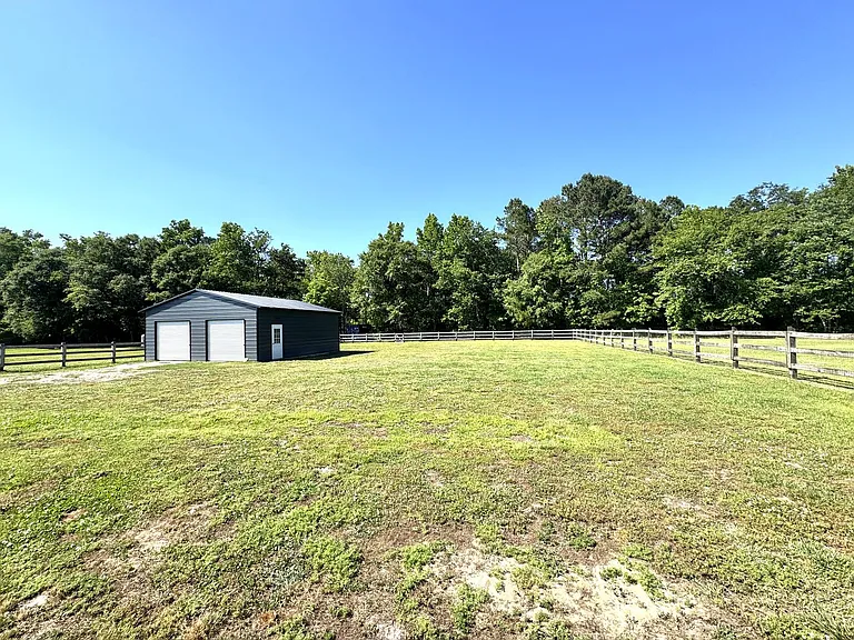 186 Christy Dr — Photo 29