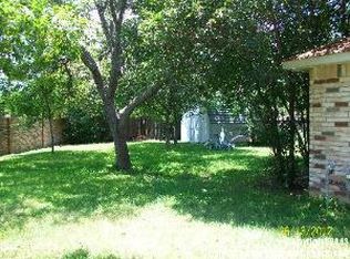 9215 Perkins Dr, San Antonio, TX 78240