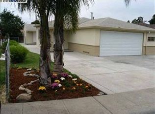 1062 Gilbert St, Hayward, CA 94541
