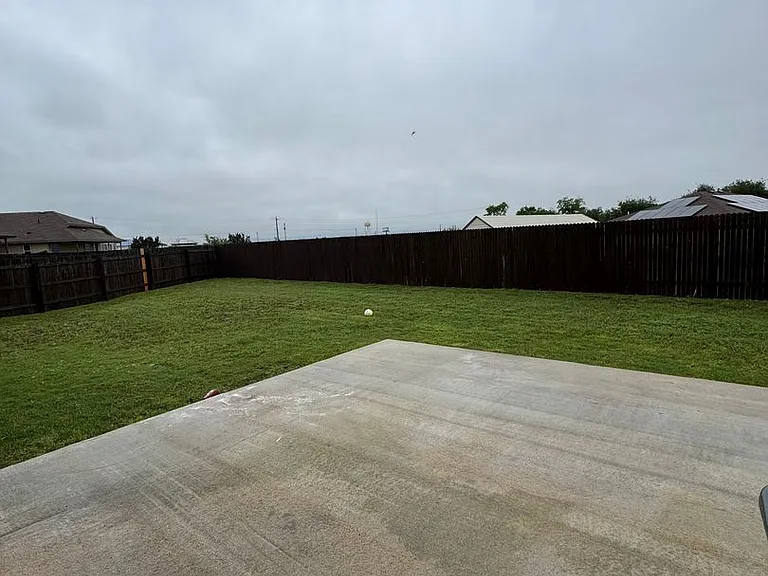 105 Rainey Dr — Photo 23