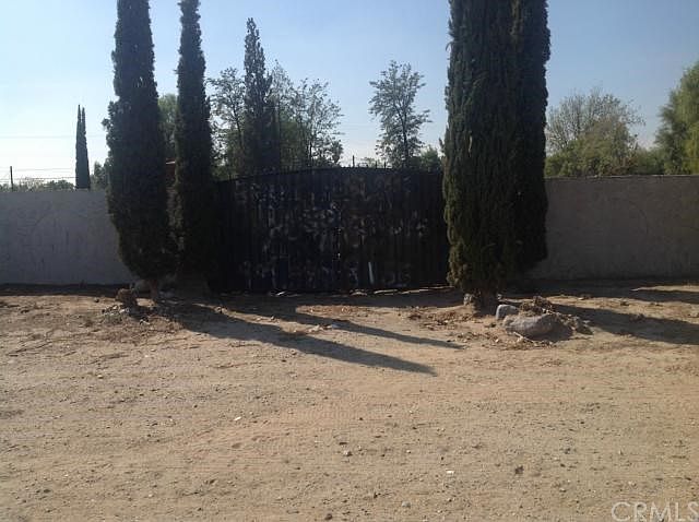 1st image of 4078 Cajon Blvd