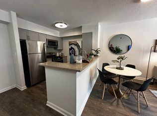 52 Forest St #1402, Stamford, CT 06901