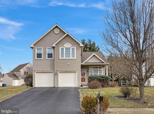 11 Kerrin Rd, Bear, DE 19701