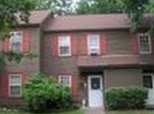 32 Hayes Ave, South Burlington, VT 05403