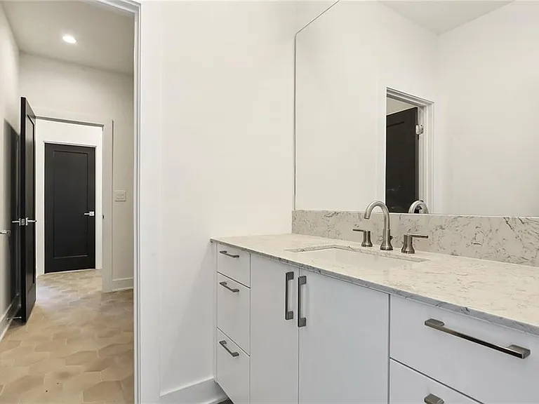2985 Lookout Pl NE — Photo 30