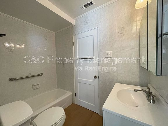2nd image of 2967 Dove St