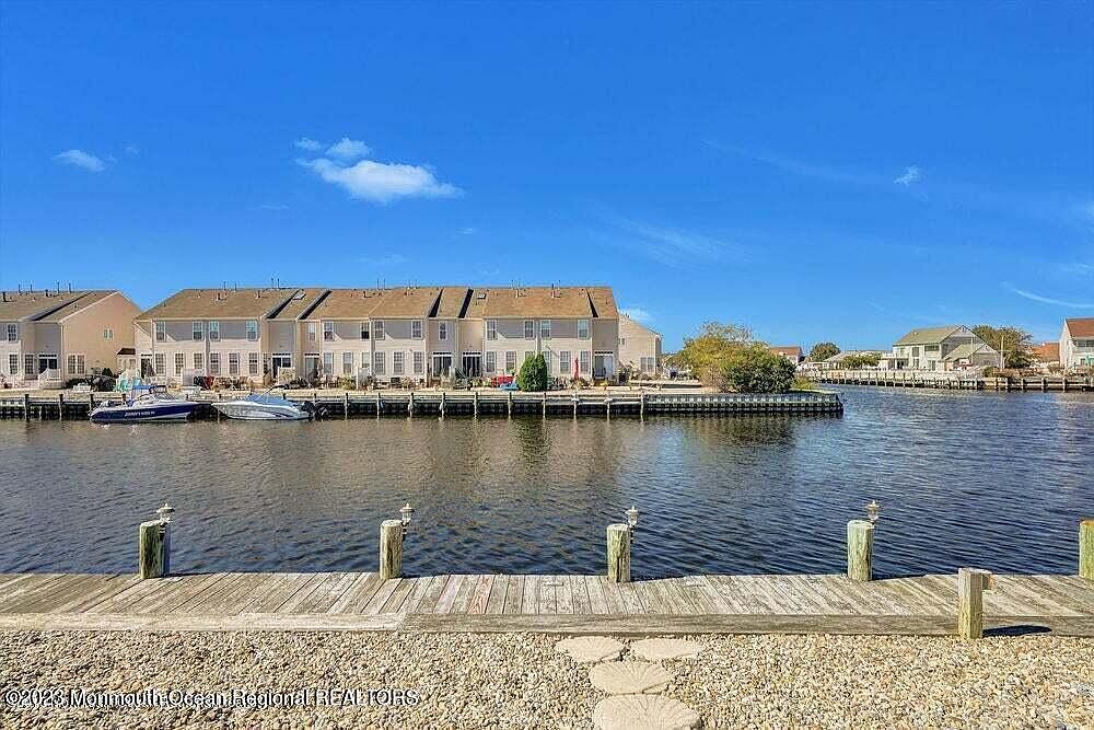 18 Blue Heron Lane, Bayville, NJ 08721 Zillow