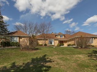 1726 Galloway Cir, Inverness, IL 60010